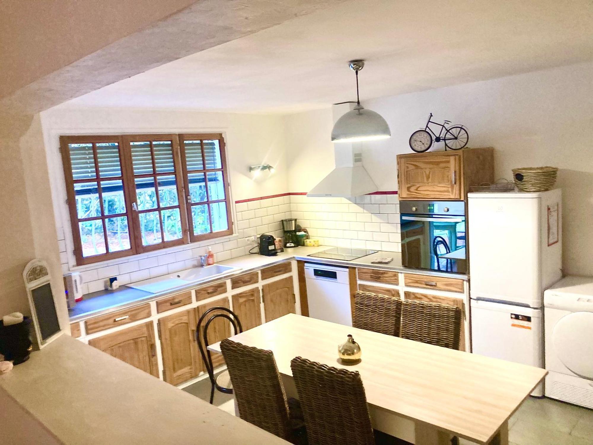 Villa 110M2, 7 Pers, Jacuzzi , 3 Chambres, Terrain Clos Et Arbore 2500M2 Треб Экстерьер фото